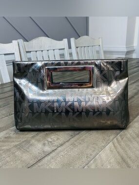 Michael Kors Berkley Signature Mirror Logo Clutch Pewter Metallic